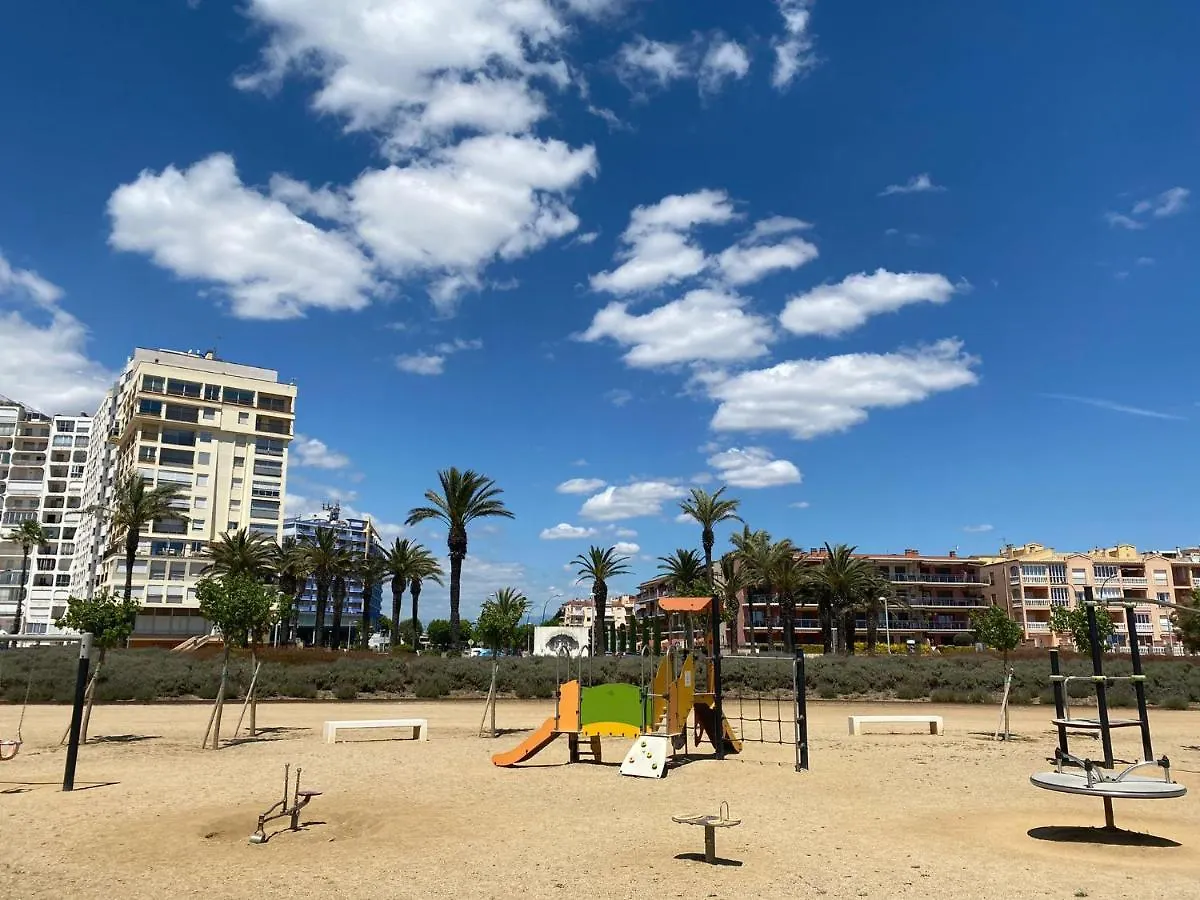 Gloria Crespo Pattaya 33 Apartment Empuriabrava Spain