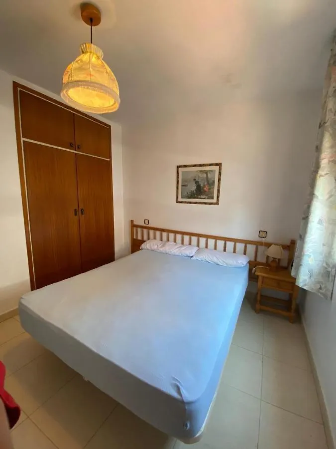 Gloria Crespo Pattaya 33 Apartment Empuriabrava